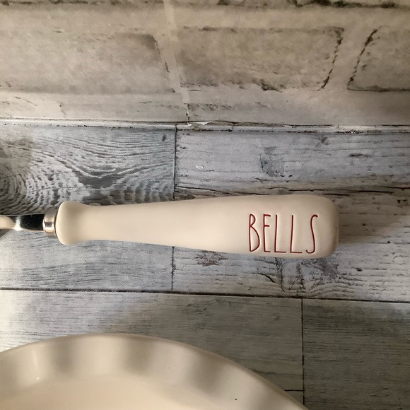 Rae Dunn Ceramic Jingle Pie Plate & Bells Server - Picture 4 of 6